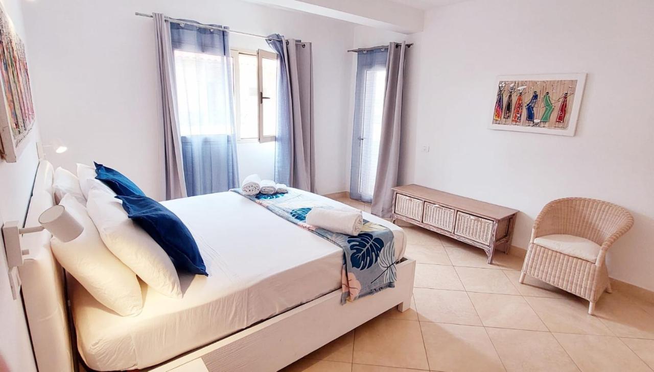 Branco Suites - Rooms & Holiday Apartments ซังตามาเรีย ภายนอก รูปภาพ