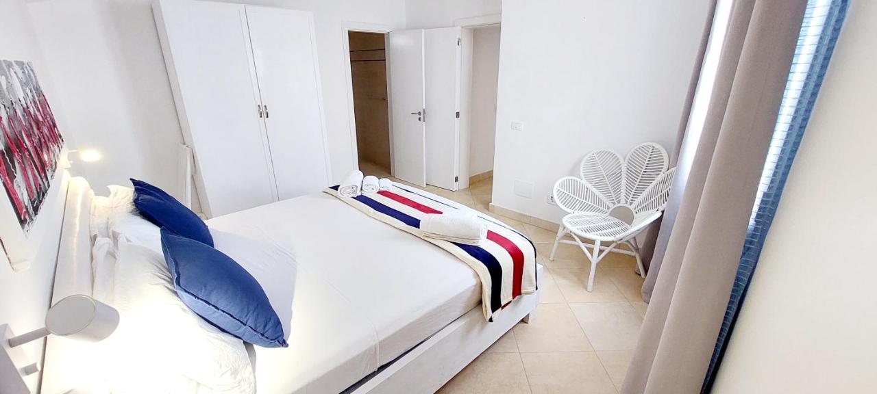 Branco Suites - Rooms & Holiday Apartments ซังตามาเรีย ภายนอก รูปภาพ