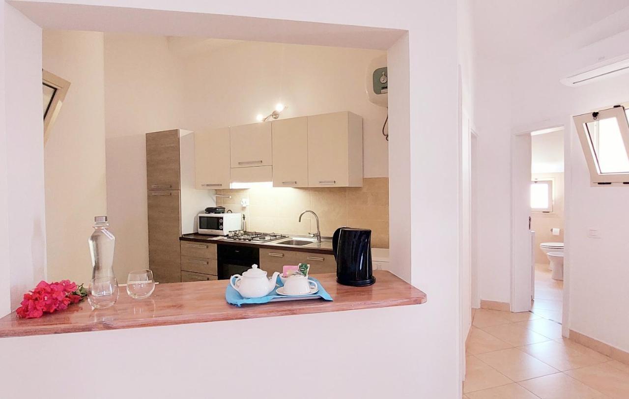 Branco Suites - Rooms & Holiday Apartments ซังตามาเรีย ภายนอก รูปภาพ
