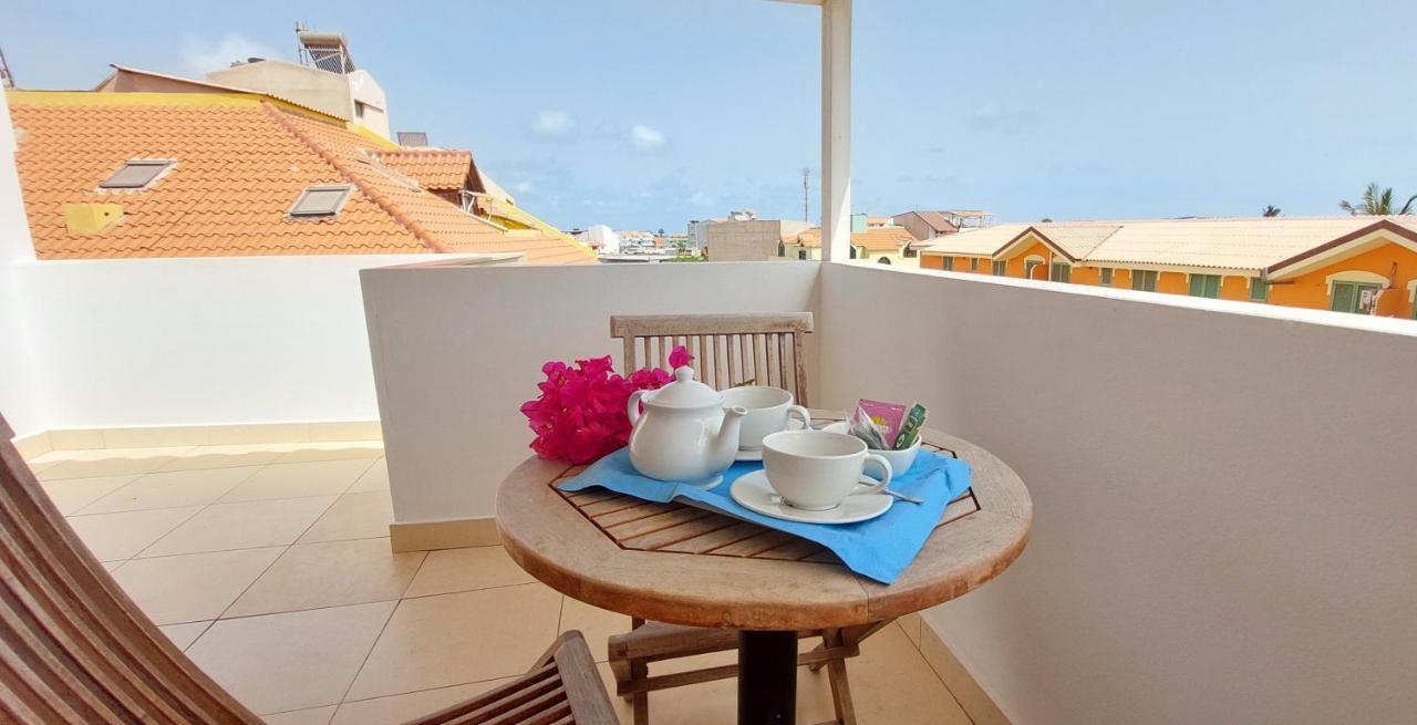 Branco Suites - Rooms & Holiday Apartments ซังตามาเรีย ภายนอก รูปภาพ