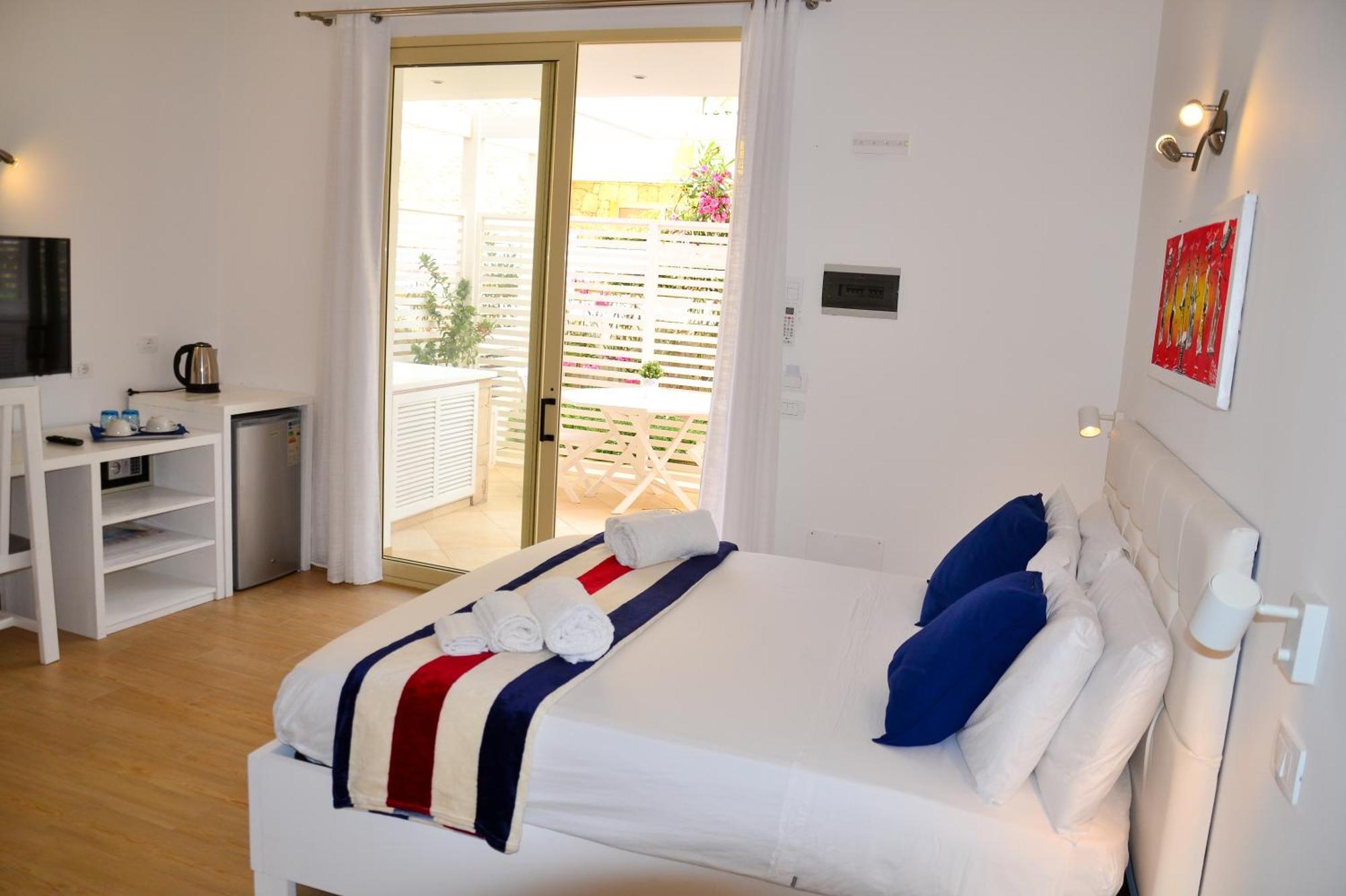 Branco Suites - Rooms & Holiday Apartments ซังตามาเรีย ห้อง รูปภาพ