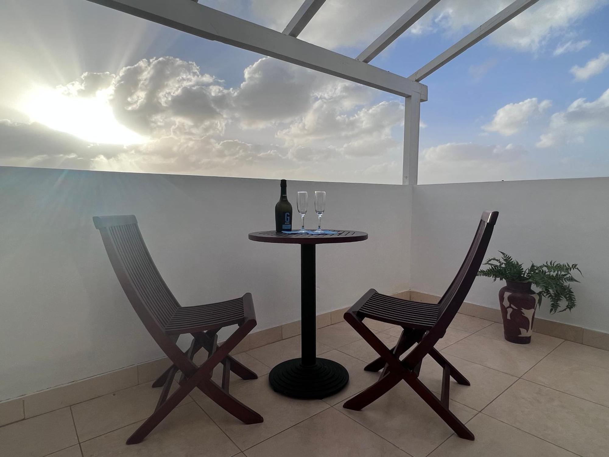 Branco Suites - Rooms & Holiday Apartments ซังตามาเรีย ภายนอก รูปภาพ